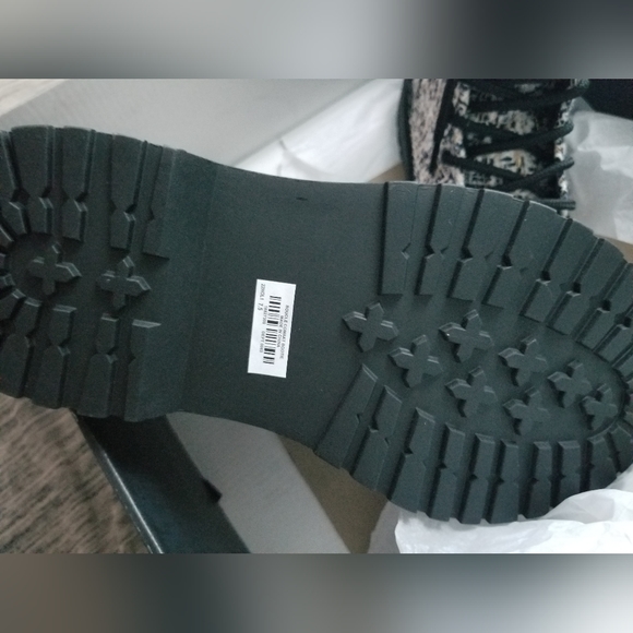 NWT Torrid Boucle Combat Boots - Picture 13 of 16